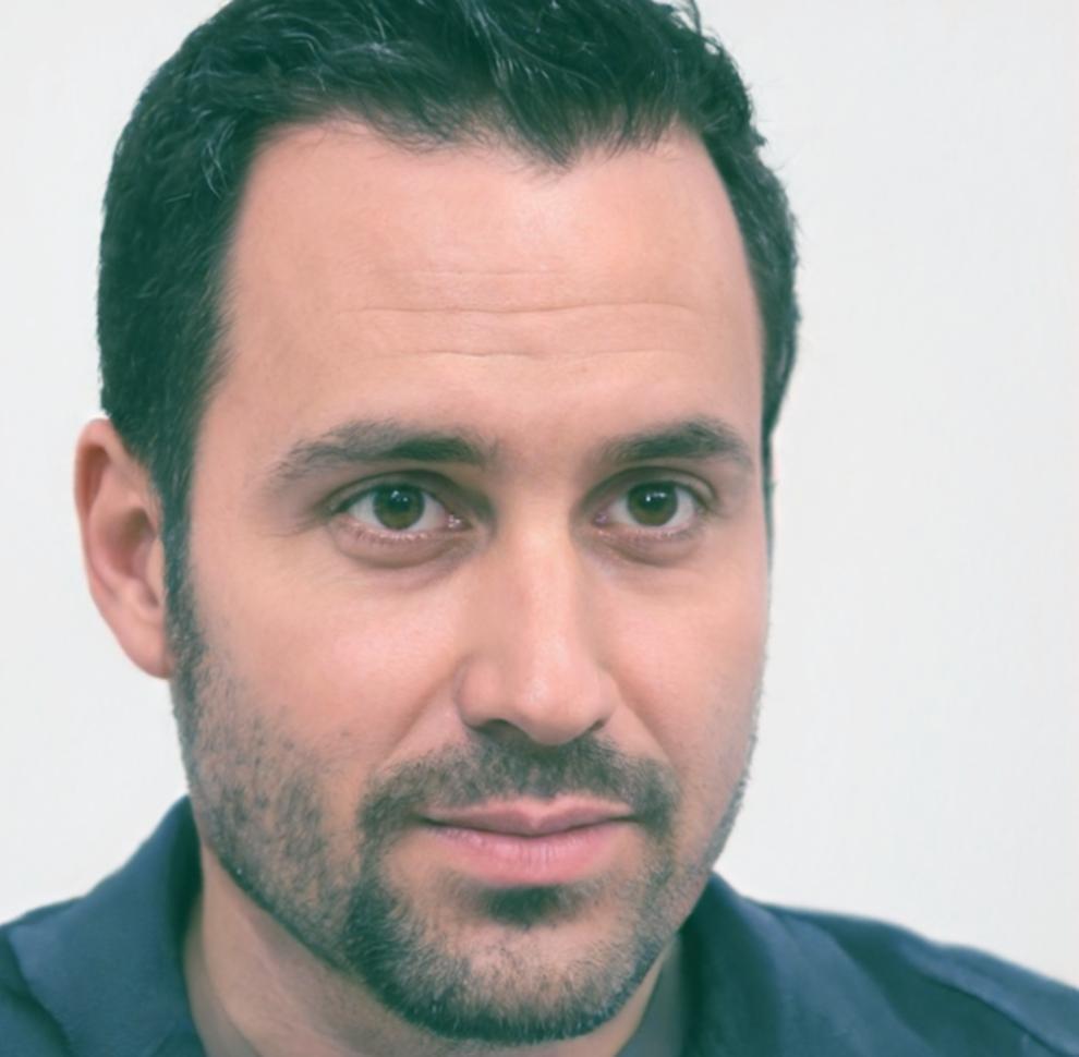 Portrait of Tomasz Wierzbicki, SaaS founder